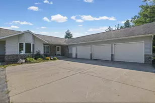 4304 Alder St NE, Bemidji, MN 56601 - Photo 5