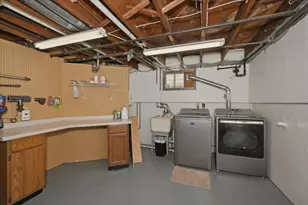 915 N 22nd St, Superior, WI 54880 - Photo 15