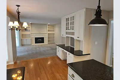8982 Hunters Trail, Woodbury, MN 55125 - Photo 9