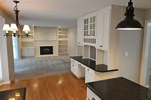 8982 Hunters Trail, Woodbury, MN 55125 - Photo 9