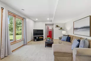 10362 Waterfront Dr, Woodbury, MN 55129 - Photo 35