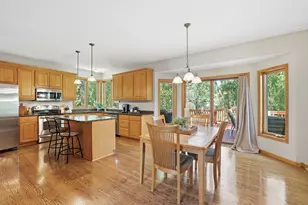 10362 Waterfront Dr, Woodbury, MN 55129 - Photo 17