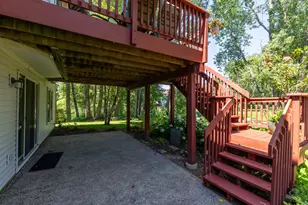 10362 Waterfront Dr, Woodbury, MN 55129 - Photo 47