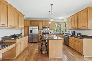 10362 Waterfront Dr, Woodbury, MN 55129 - Photo 11
