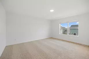 18357 Gladiator Dr, Lakeville, MN 55044 - Photo 9
