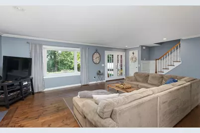 2530 Old Beach Road, Wayzata, MN 55391 - Photo 7