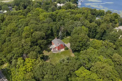 2530 Old Beach Road, Wayzata, MN 55391 - Photo 35