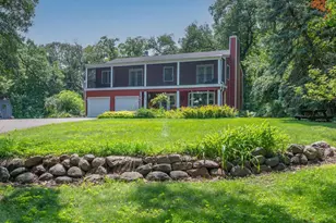 2530 Old Beach Rd, Wayzata, MN 55391 - Photo 3