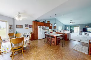 1987 Paradise Road, Albert Lea, MN 56007 - Photo 7