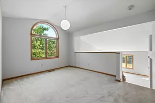 5758 Heather Ridge Dr, North Saint Paul, MN 55126 - Photo 13