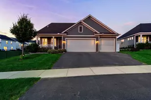 1431 139th St E, Rosemount, MN 55068 - Photo 3