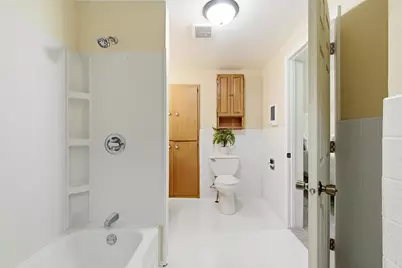 256 Rose Avenue W, Saint Paul, MN 55117 - Photo 15