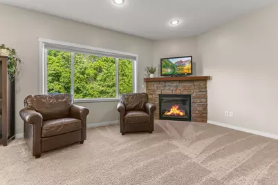 1439 5th Street SW, Delano, MN 55328 - Photo 7