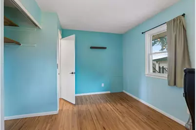 1913 Independence Avenue N, Golden Valley, MN 55427 - Photo 19