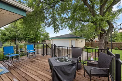 1913 Independence Avenue N, Golden Valley, MN 55427 - Photo 33