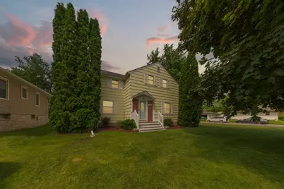 825 8th Avenue NE, Waseca, MN 56093 - Photo 3