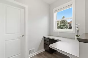8359 Cottonwood Ln N, Maple Grove, MN 55369 - Photo 7