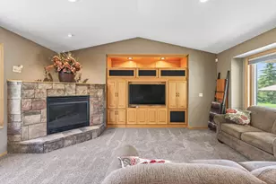 22617 Washington Ct NE, East Bethel, MN 55011 - Photo 7