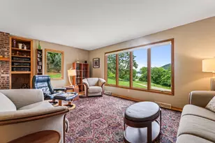 39109 Karen Ct, Winona, MN 55987 - Photo 5