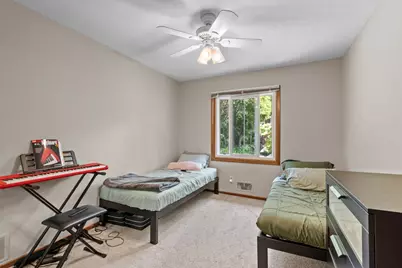 13906 Herald Way, Apple Valley, MN 55124 - Photo 15