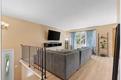 13906 Herald Way, Apple Valley, MN 55124 - Photo 5
