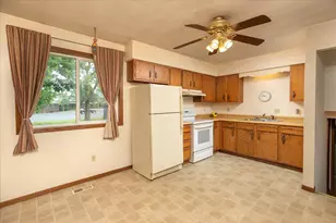660 24th St NE, Owatonna, MN 55060 - Photo 11