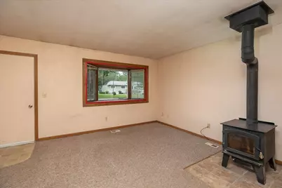 660 24th Street NE, Owatonna, MN 55060 - Photo 7