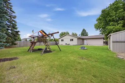 3950 15th Street S, Fargo, ND 58104 - Photo 7