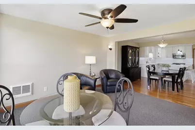 18118 Judicial Way N, Lakeville, MN 55044 - Photo 17