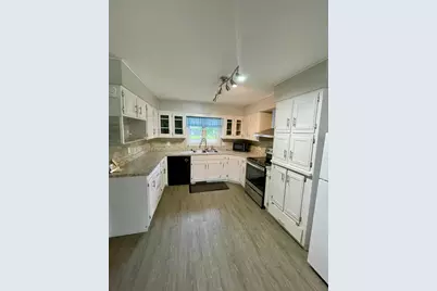 1006 10th Street SW, Wadena, MN 56482 - Photo 11