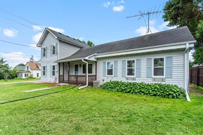 1104 4th Street, Howard Lake, MN 55349 - Photo 3