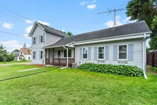 1104 4th St, Howard Lake, MN 55349 - Photo 3