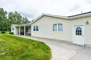 13977 330th St NW, Newfolden, MN 56738 - Photo 3