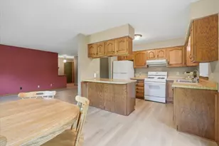 2079 Asplund Rd, New Richmond, WI 54017 - Photo 7