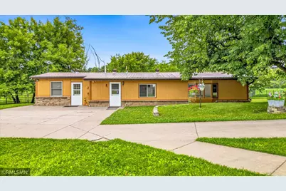 41806 Davenport Street NE, Braham, MN 55006 - Photo 3