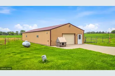 41806 Davenport Street NE, Braham, MN 55006 - Photo 37