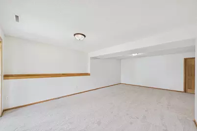 5232 Kingsbury Place NW, Rochester, MN 55901 - Photo 11