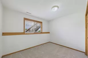 5232 Kingsbury Pl NW, Rochester, MN 55901 - Photo 15