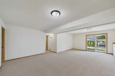 5232 Kingsbury Place NW, Rochester, MN 55901 - Photo 13