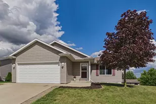 5232 Kingsbury Pl NW, Rochester, MN 55901 - Photo 1