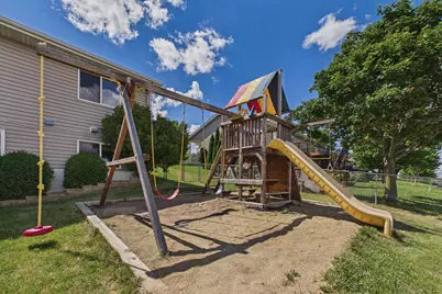 5232 Kingsbury Place NW, Rochester, MN 55901 - Photo 25