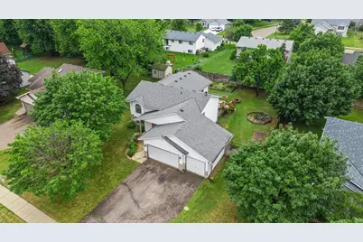 9143 Brunswick Avenue N, Brooklyn Park, MN 55443 - Photo 5