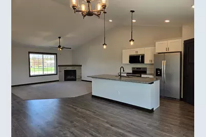 1363 Cullen Street, Saint Peter, MN 56082 - Photo 11