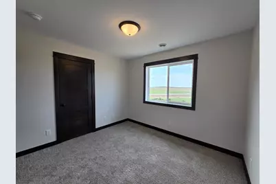 1363 Cullen Street, Saint Peter, MN 56082 - Photo 17