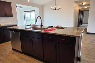 1363 Cullen St, Saint Peter, MN 56082 - Photo 7
