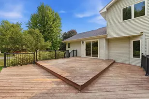 3698 Willbrook Ct, Eagan, MN 55123 - Photo 39