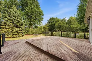 3698 Willbrook Ct, Eagan, MN 55123 - Photo 37