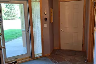 12998 Evergreen Dr, Lindstrom, MN 55045 - Photo 5