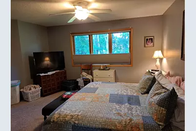 12998 Evergreen Drive, Lindstrom, MN 55045 - Photo 9