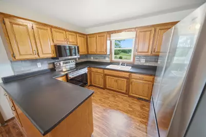 720 Campbell Court, Pine Island, MN 55963 - Photo 11